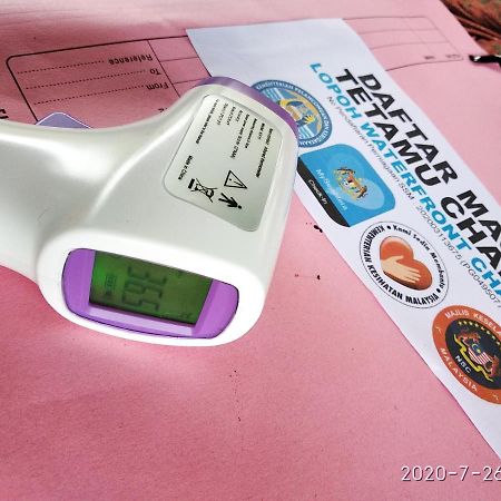 Lopoh Waterfront Budget Chalets Villa Hulu Langat Esterno foto
